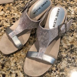 Brand new Anne Klein sandal Wedges